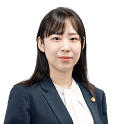 弁護士 久富木志帆
